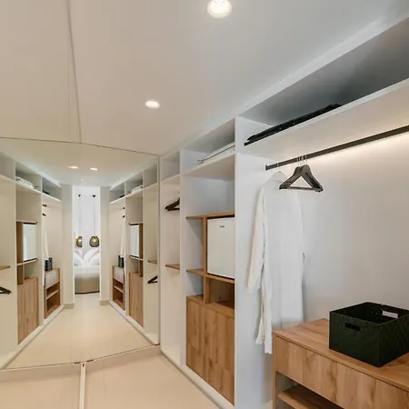 Elia Cove Luxury Ii Вилла Лоутраки