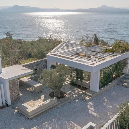 Elia Cove Luxury Ii