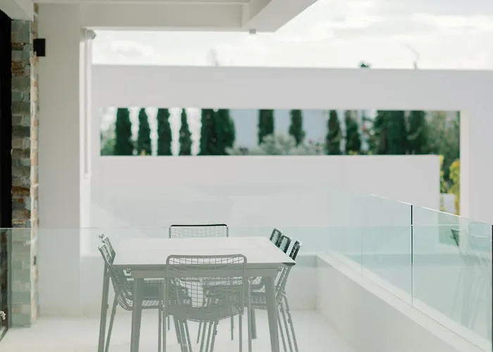 Elia Cove Luxury Ii Loutráki