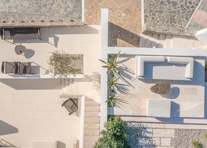 Elia Cove Luxury Ii Willa *