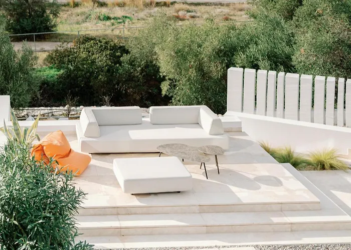 Elia Cove Luxury Ii Willa